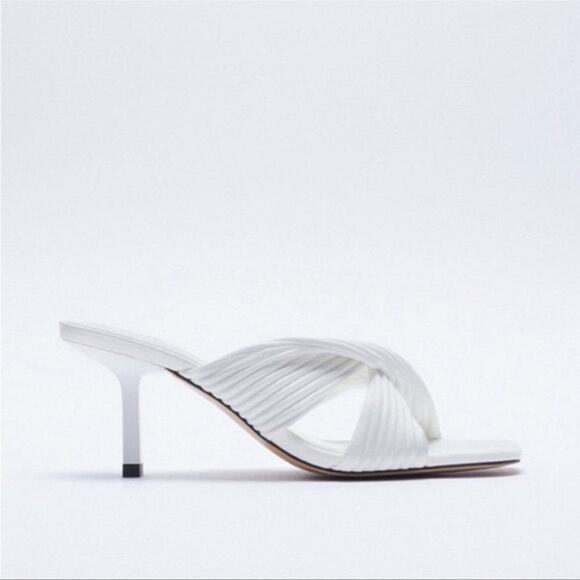 ZARA White Pleated Crossover Strap Heeled Mules Sandals Size 8.5 - Picture 1 of 8